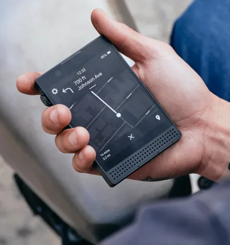 Minimalismus in der Tasche – das Light Phone III